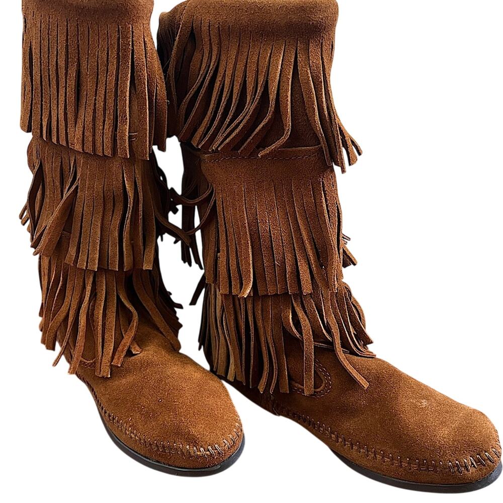 Minnetonka Tan Brown Tiered Fringe Boot Moccasins Size 8 Womens